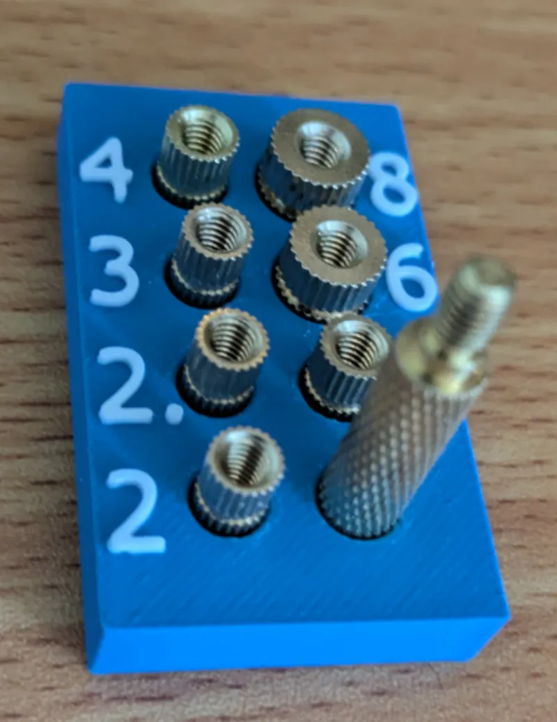 Holder for inserts solder tips (metric)