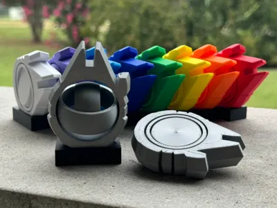 Millenium Falcon Spinner w/Display