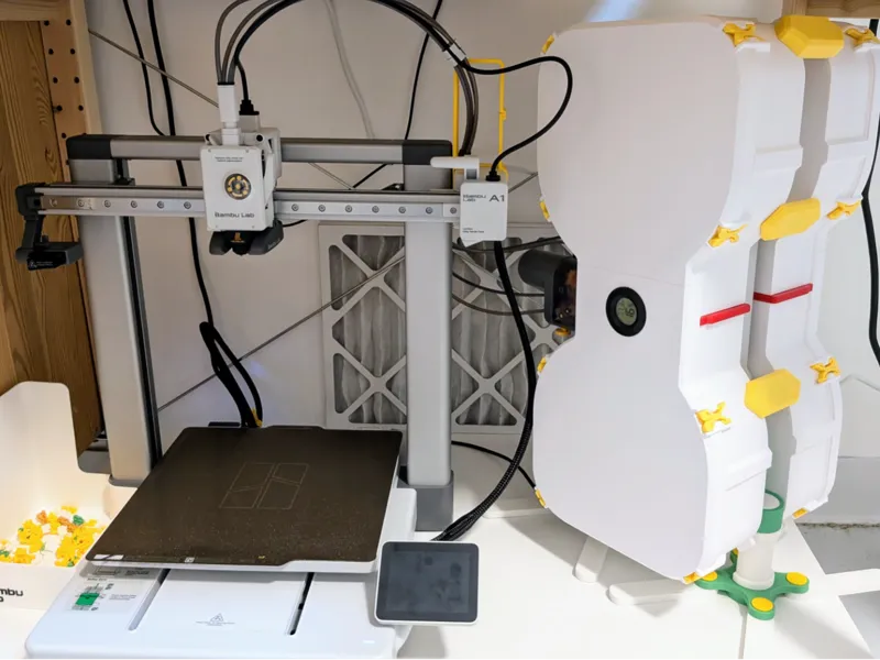 Vertical stand for AMS Lite with adjustable legs