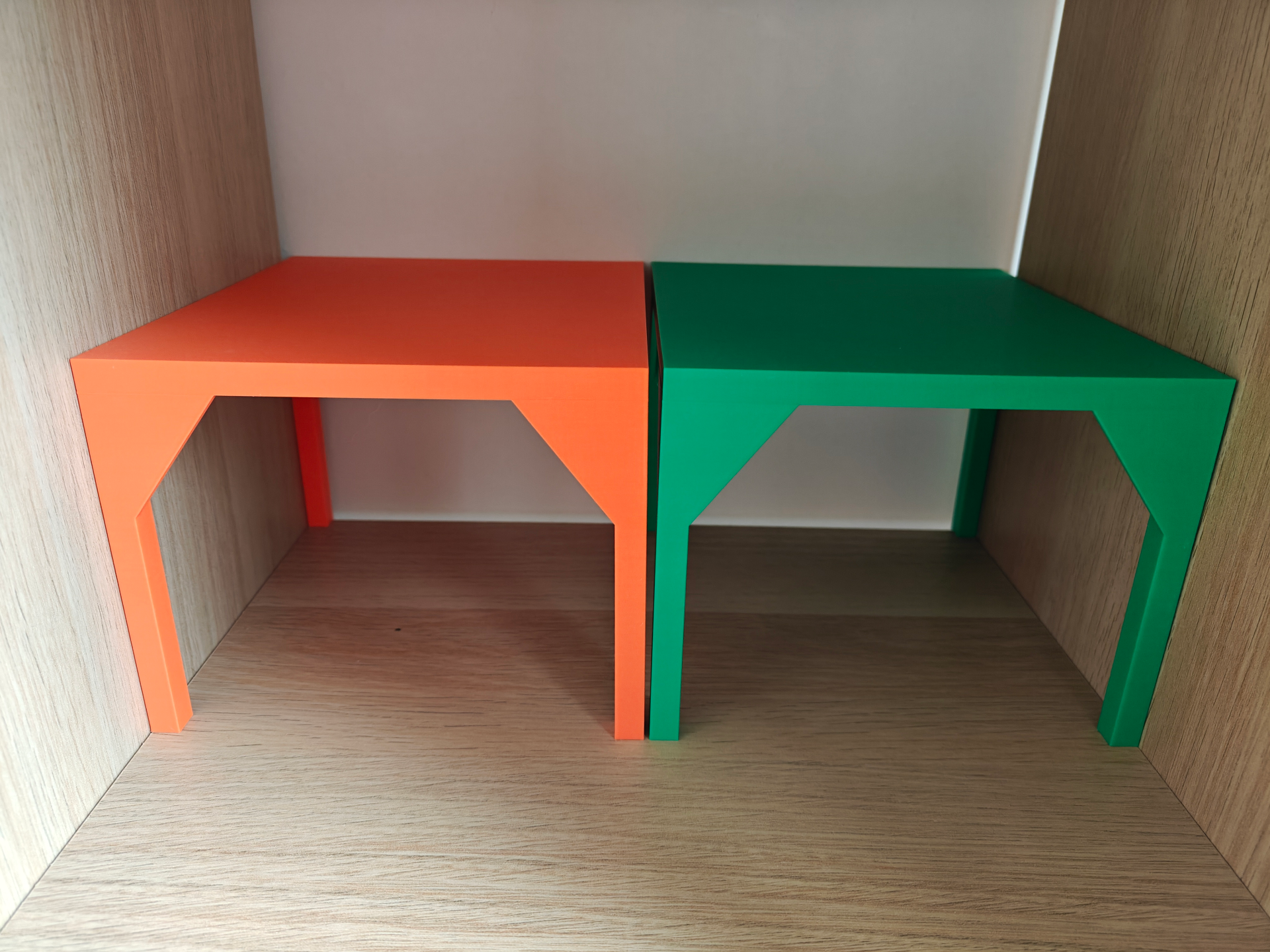 KALLAX Manga Riser – Wide Shelf Display Stand