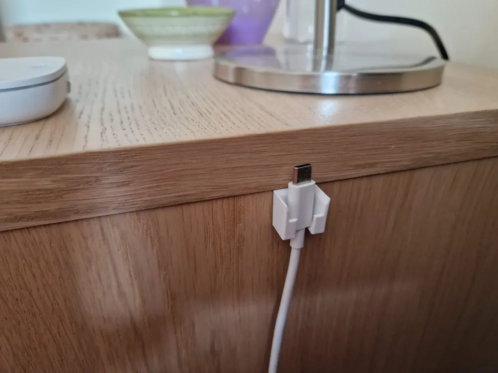 USB C mini holder by queimadus - MakerWorld