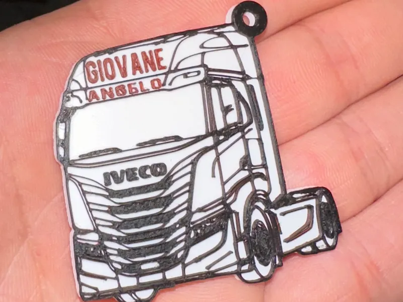 Portachiavi IVECO (nome personalizzabile)