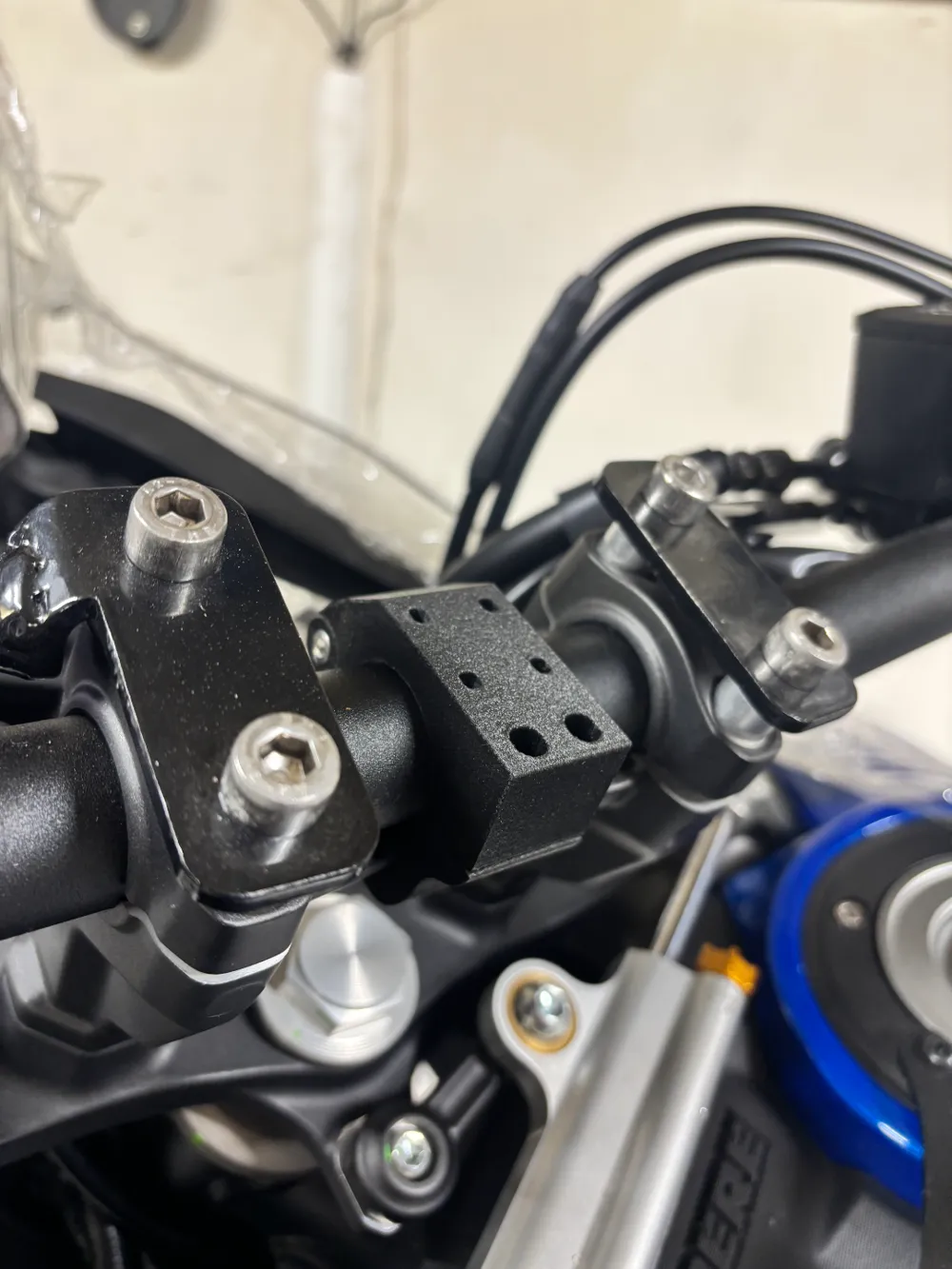 TomTom 16mm Ball Mount for Yamaha Tenere 700 by Exotech - MakerWorld