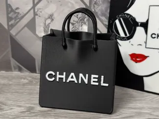 Chanel Tote Bag | Decor | Fashion