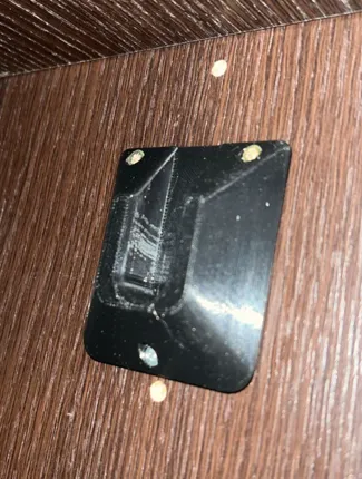 Wardrobe rod bracket