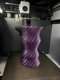 Vase torsadé — photo 3