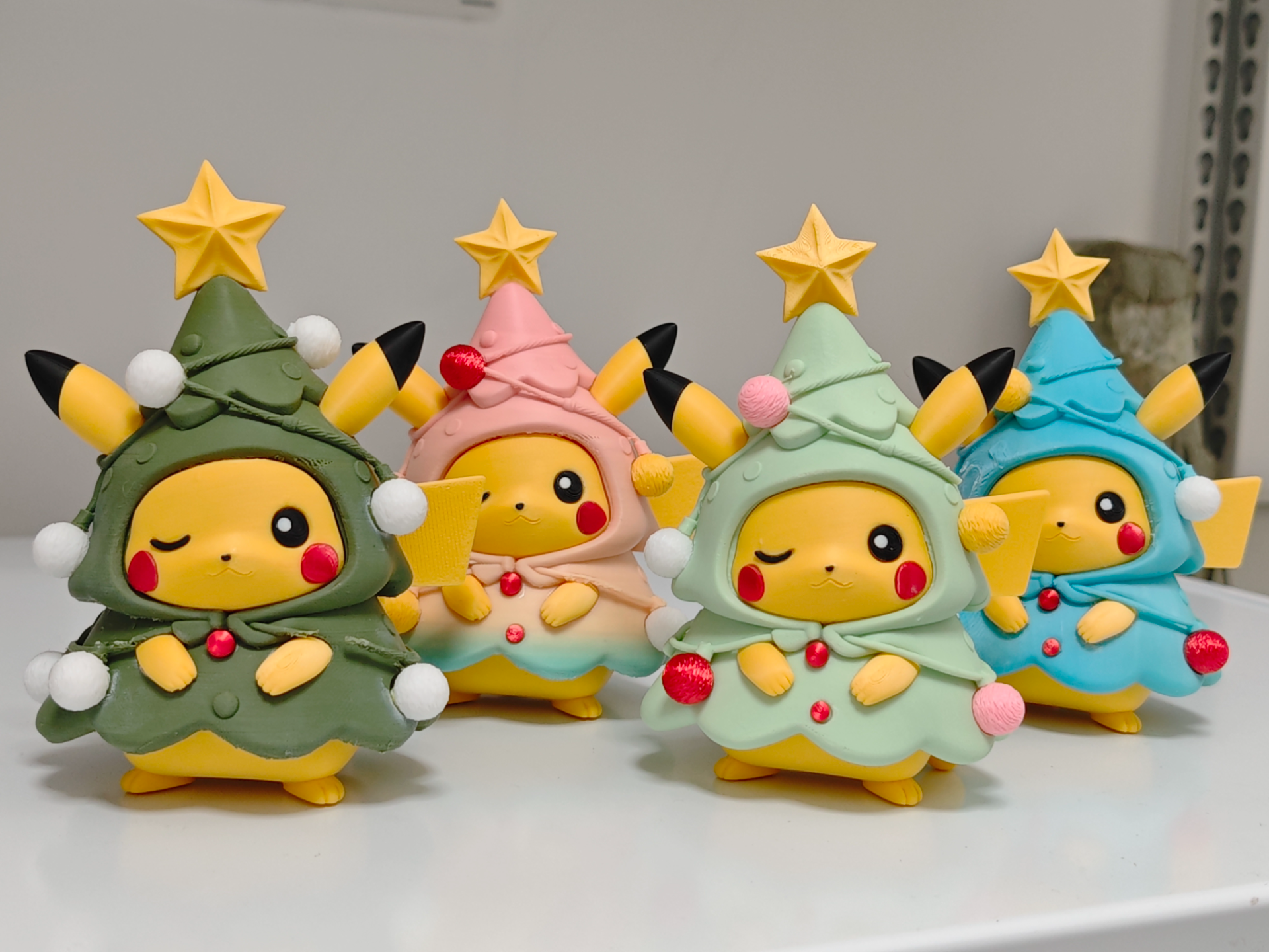 피카츄 크리스마스 트리 의상