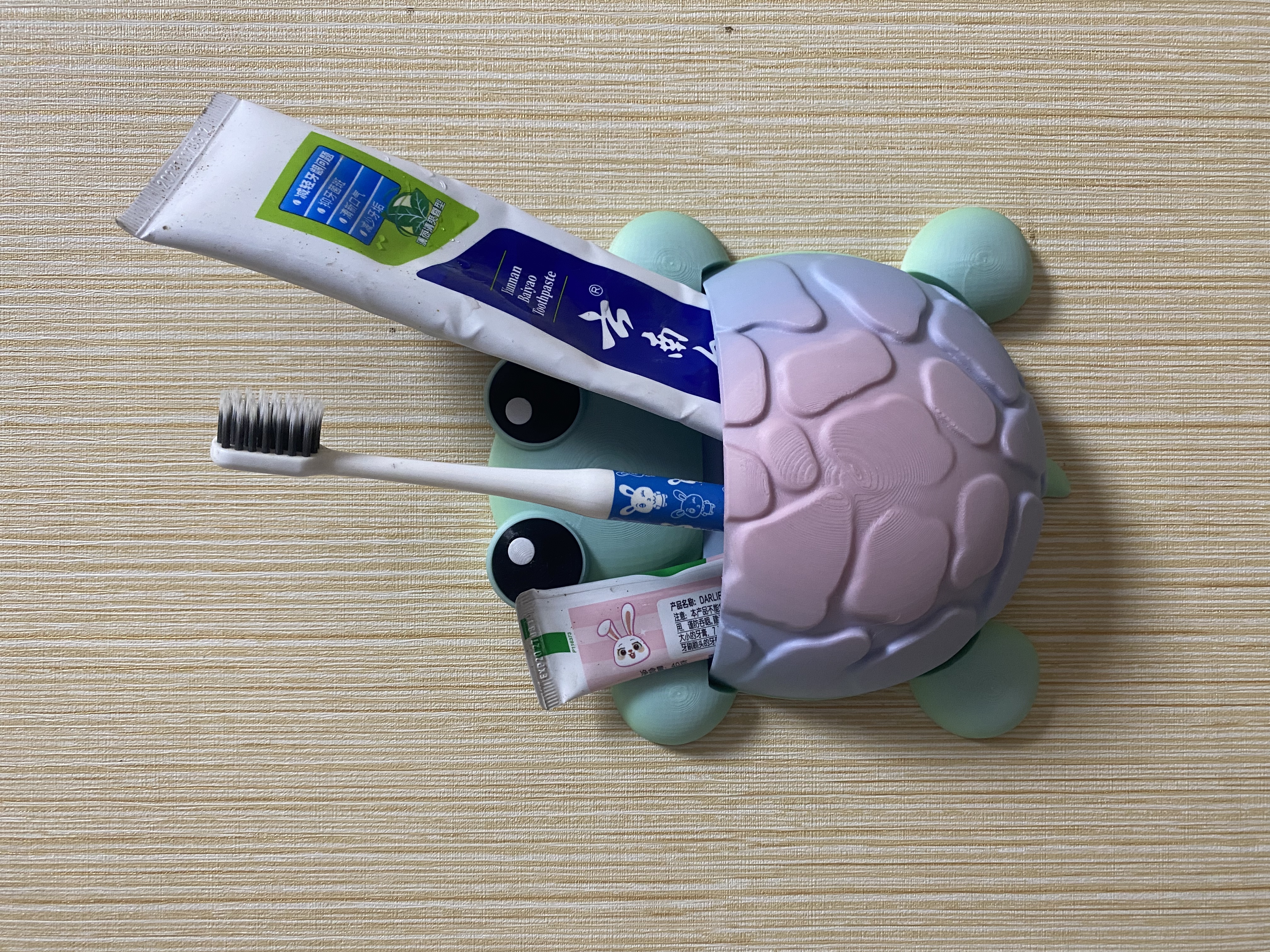 Miniatura 3 do modelo 3D 小龟龟笔筒