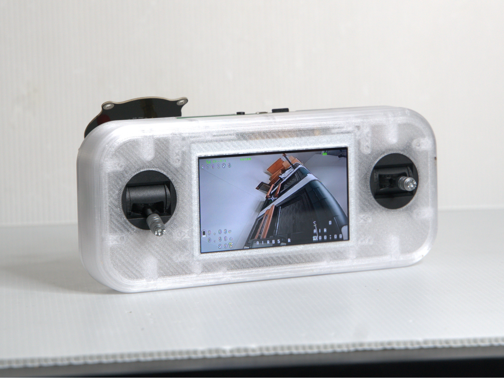 Analog FPV drone cyberdeck