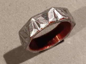 Ring polygonal