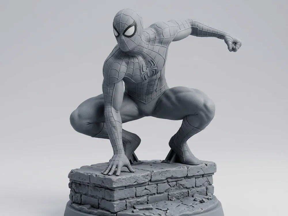 Figura decorativa: Spider-Man Rooftop Crouch Hero Statue. Referencia del modelo original.