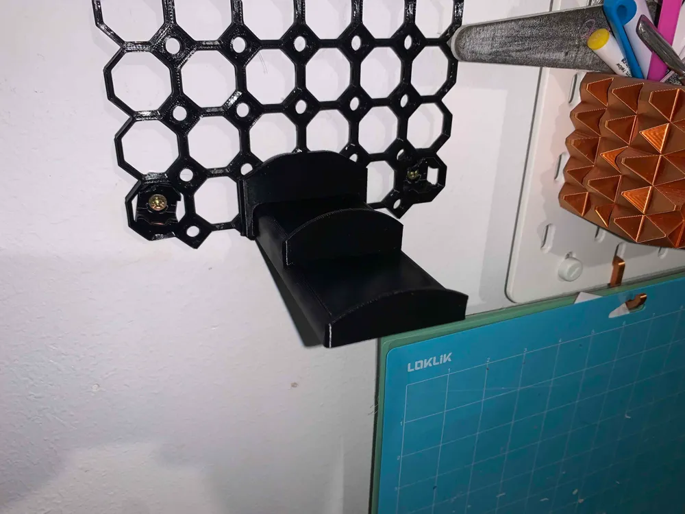 simple multiboard double headphone holder by TechMaker MB MakerWorld ...