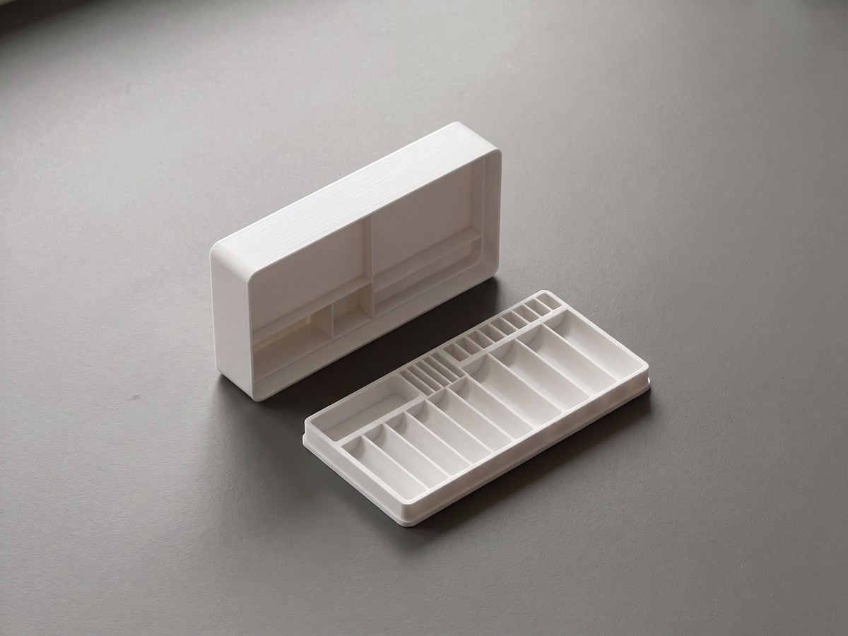 Ultimate Parametric Battery Organizer - 1