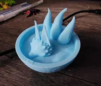 Figurine kitsune dans une tasse de thé — photo 3