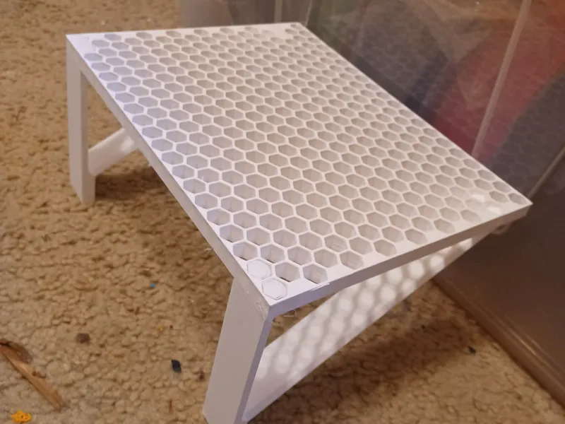 polygon shelf
