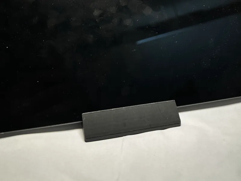 Flat iPhone or iPad holder