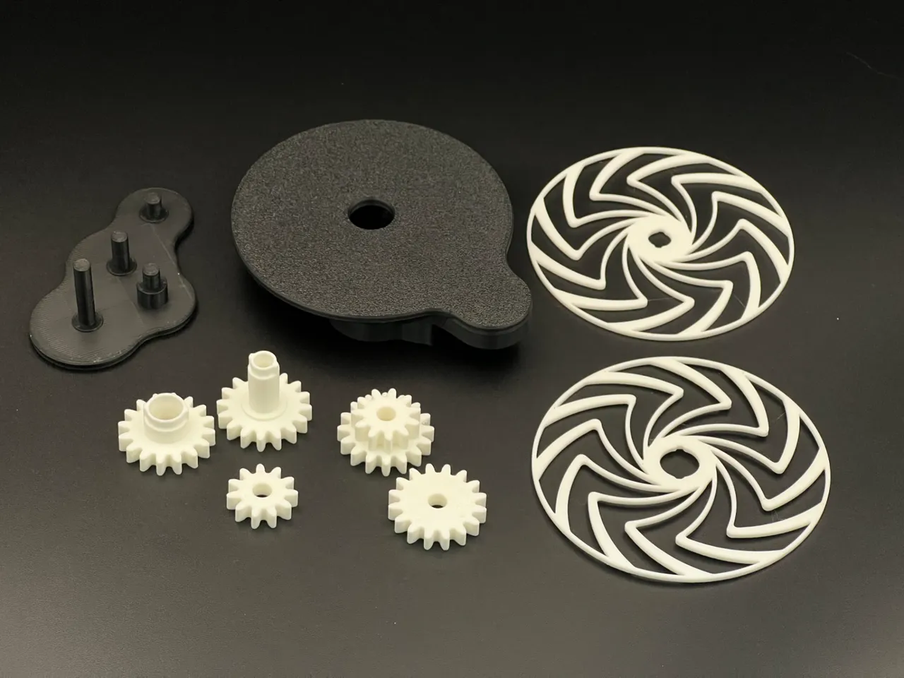 Kinetic fidget view 4