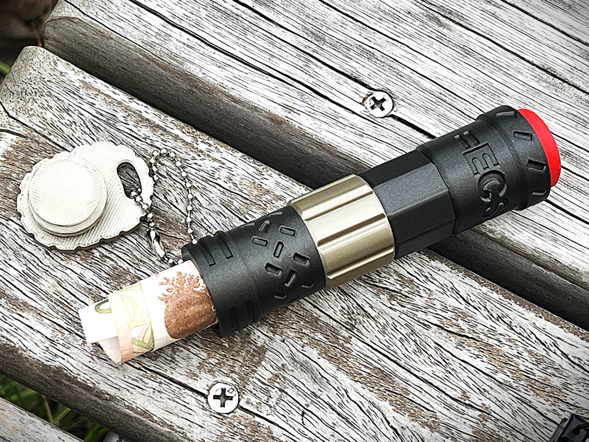 Emergency Cash Capsule Clicker