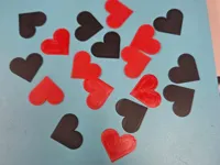 Confettis en forme de cœur — spécial Saint-Valentin — photo 1
