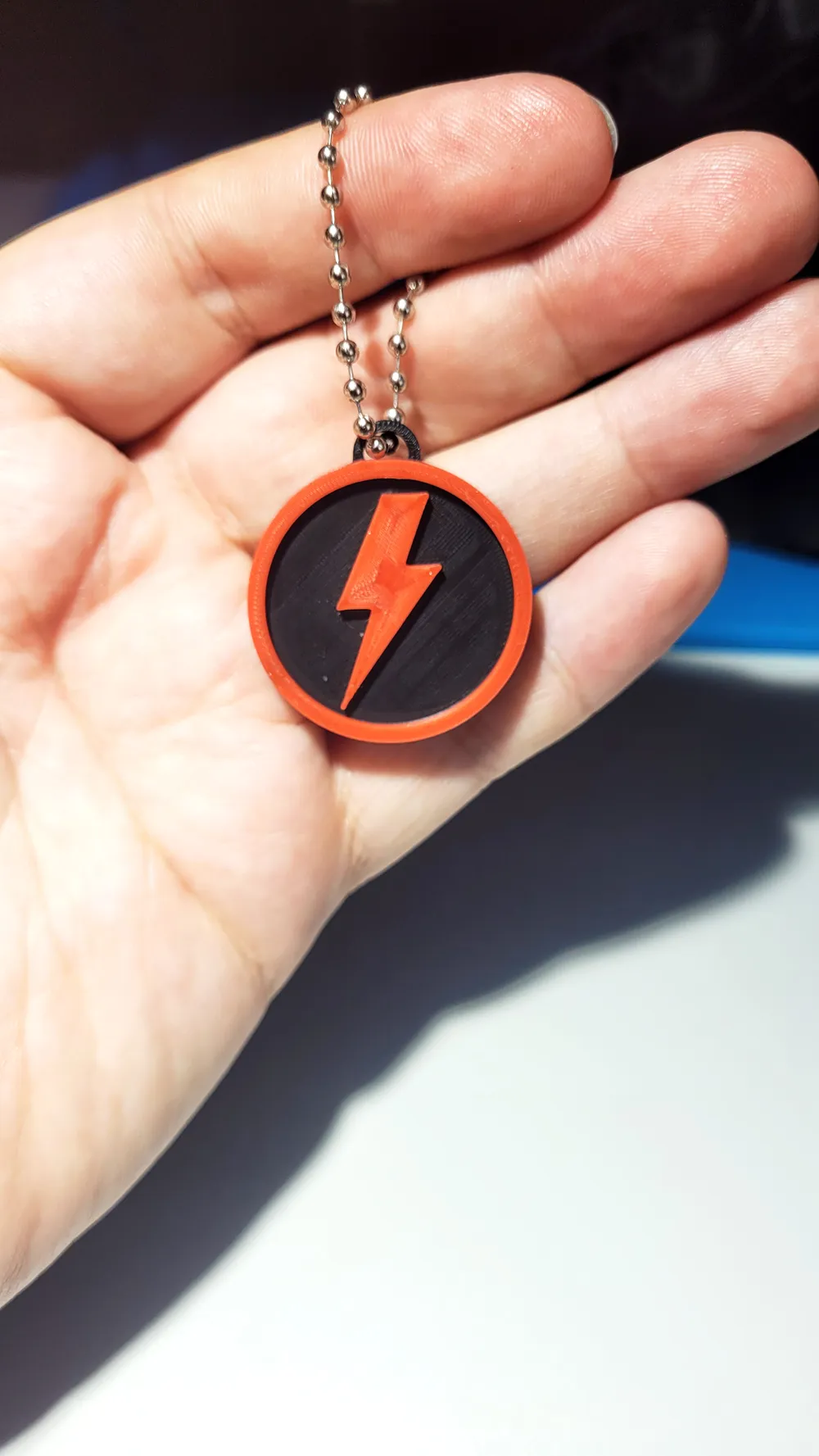 AC/DC Lightning Bolt Double Sided Keychain by Putz MakerWorld: Download ...
