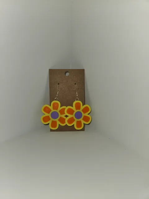 Flower Earrings view 2