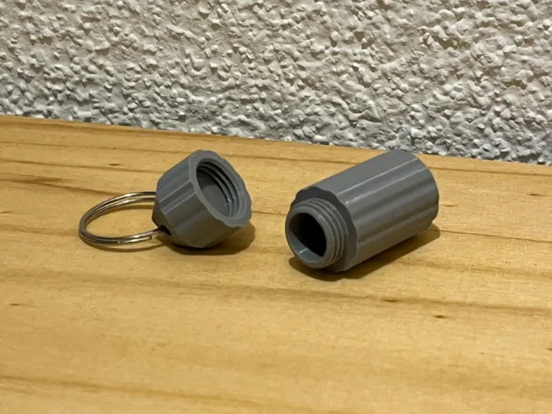 Pillendose Schlüsselanhänger