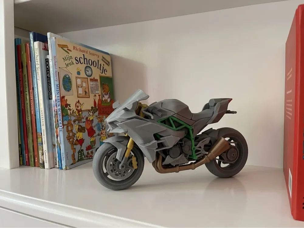 World First Printing Machine Kawasaki Ninja H2R - Free 3D Print Model - MakerWorld