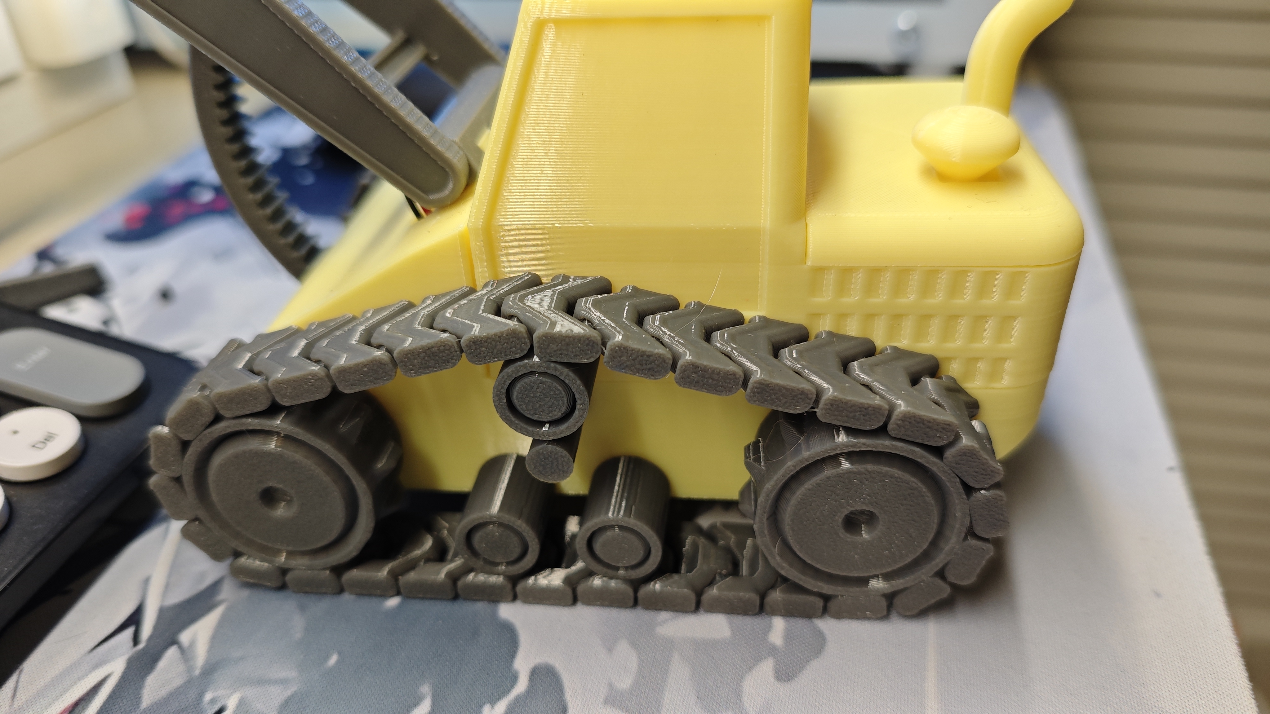 Miniatura 3 do modelo 3D 老款8通道遥控装载机履带式铲车推土机（A1mini可用）