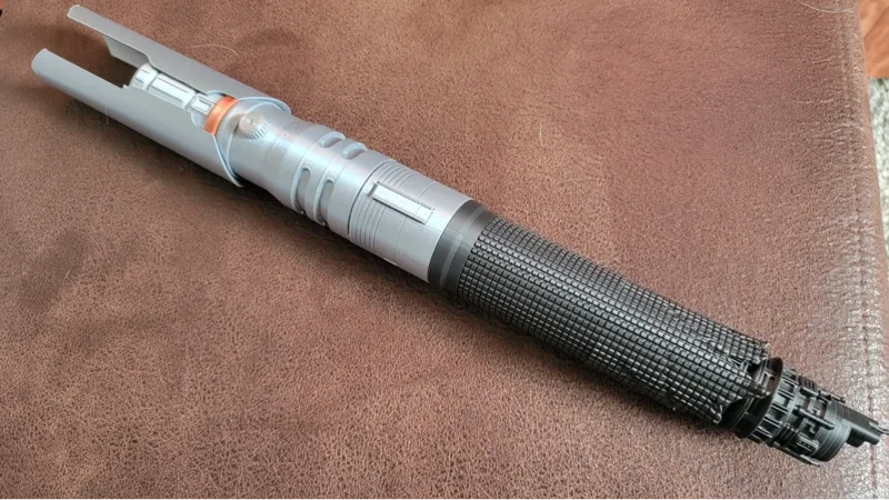 Cal Kestis Lightsaber for Savi's Workshop Chassis