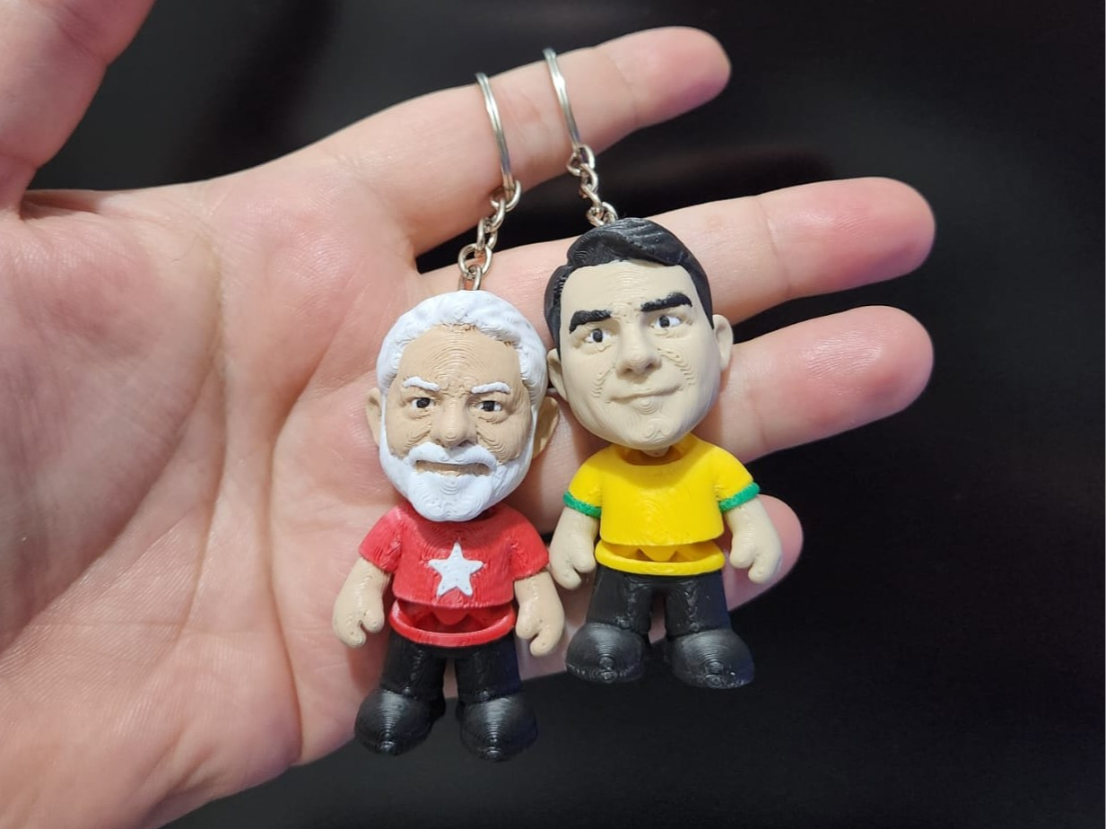 Lula e Flávio Bolsonaro - Chaveiros Articulados 3D - 1
