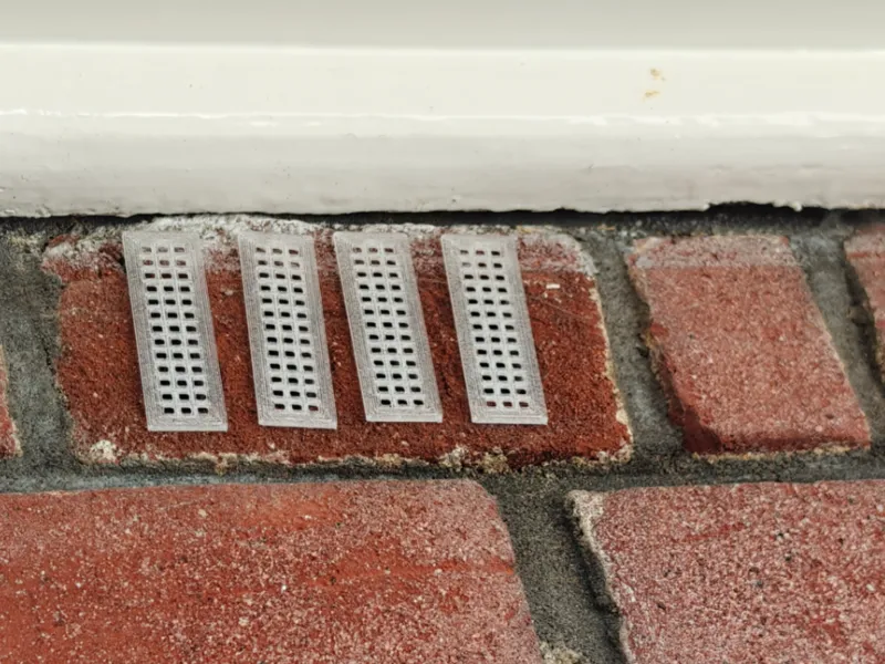 17x Stootvoegrooster wasp control baffle grid