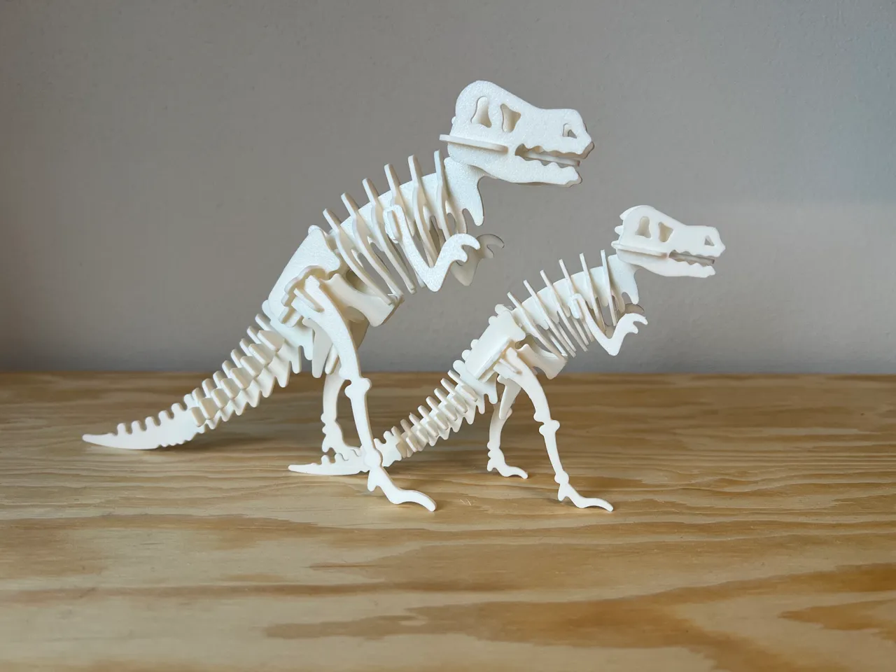 T-Rex 3D Puzzle Kit Card - 29 pieces view 3