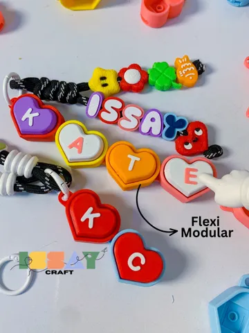 Objeto manipulable: flexi heart modular fidget clicker — vista de referencia 2