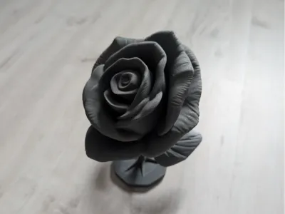 Rose_Statue