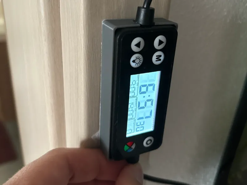 Aquarium Displayhalter