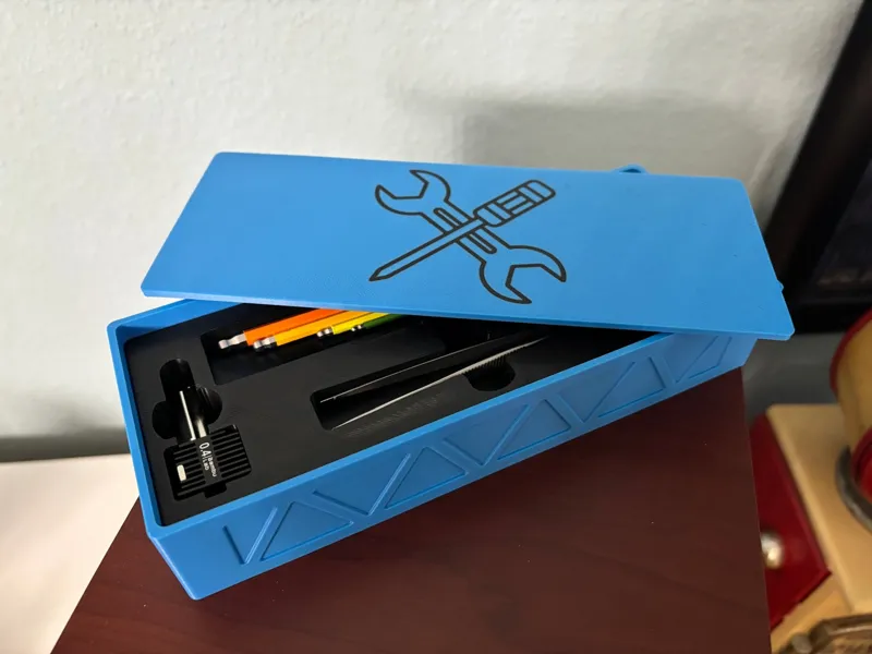 Werkzeug - Toolbox mit Deckel v.2