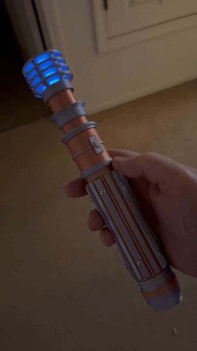 Princess Leia Lightsaber (V1) with lighted blade