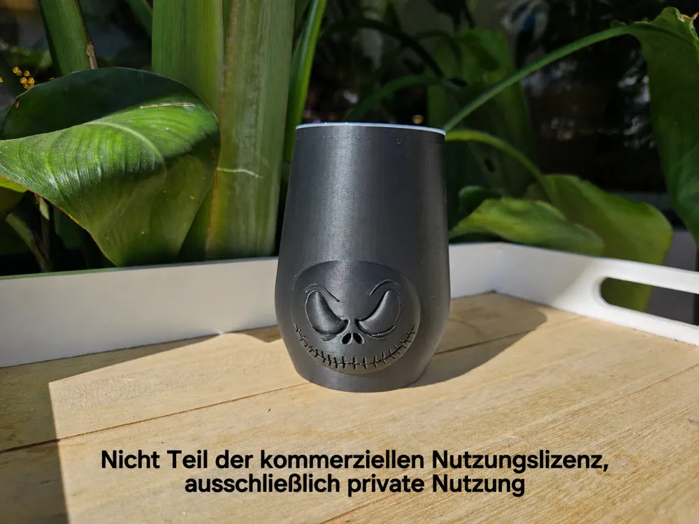 Maceta decorativa: Gothic Planter – Nightmare Style. Referencia del modelo original.