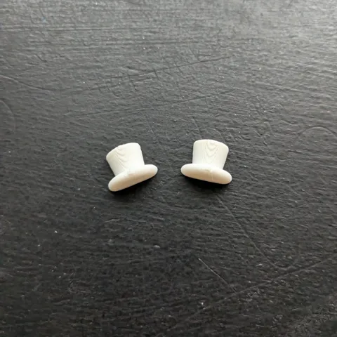 Wizard Hat Earrings / Magnet view 2