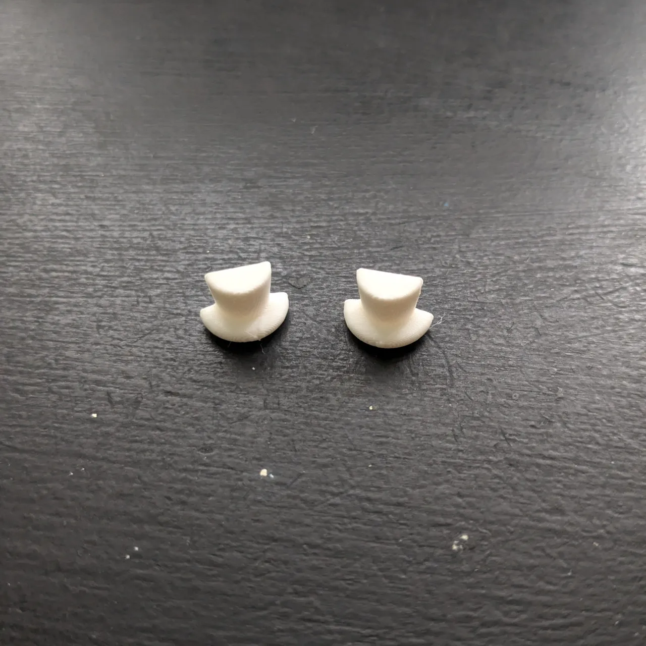Wizard Hat Earrings / Magnet view 4