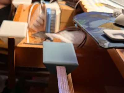 Dormitory Drawer Hand Rest