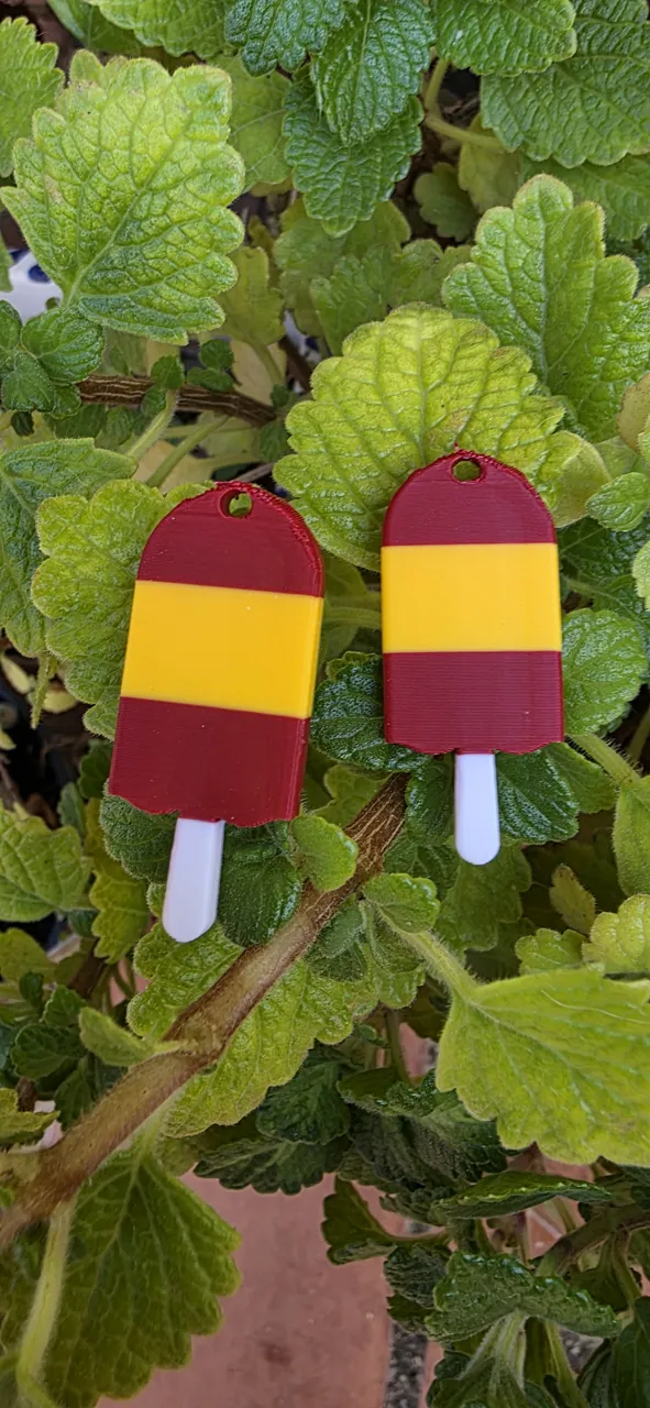 Pendientes helados bandera España view 2