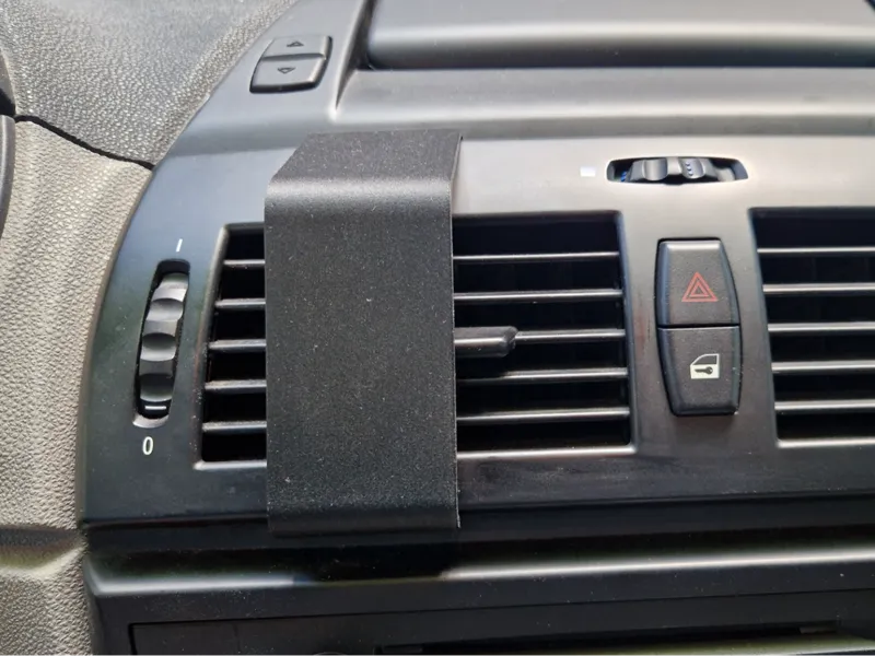 BMW X3 E83 Clip / ähnlich Brodit 853407