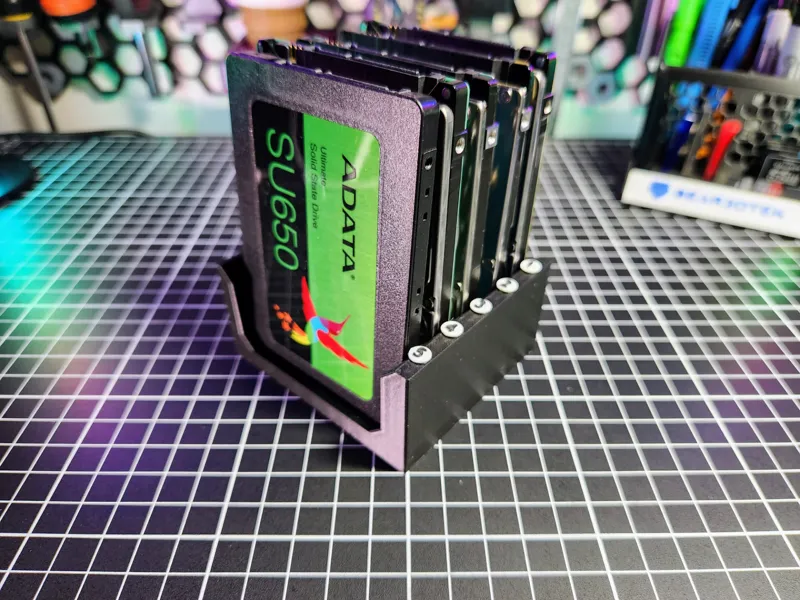 2.5in HDD/SSD Organizer with Numbered Slots
