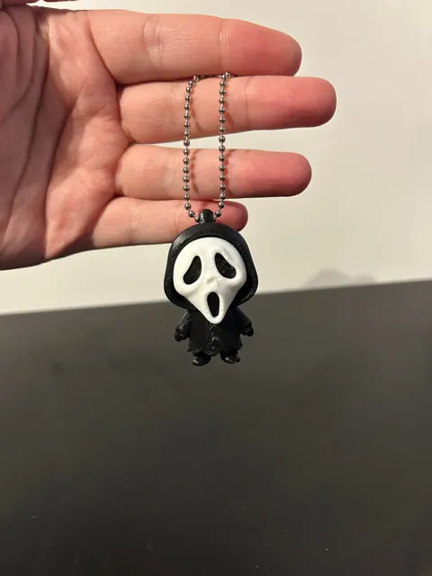 Mini Ghostface - No AMS - toy/keychain view 2