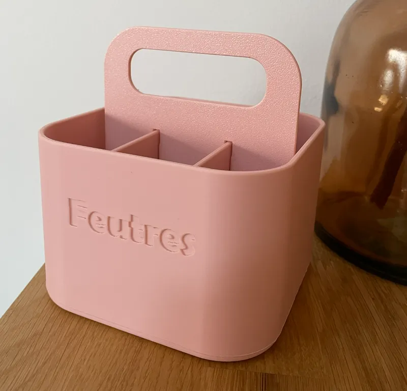 Pot à crayon transportable / TEXTE Modifiable.