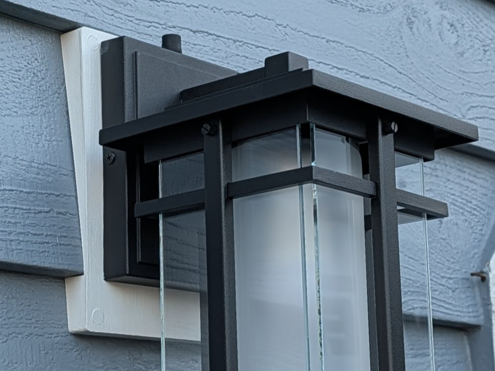 Parametric House Siding Mount (Lights, Ring, Etc)