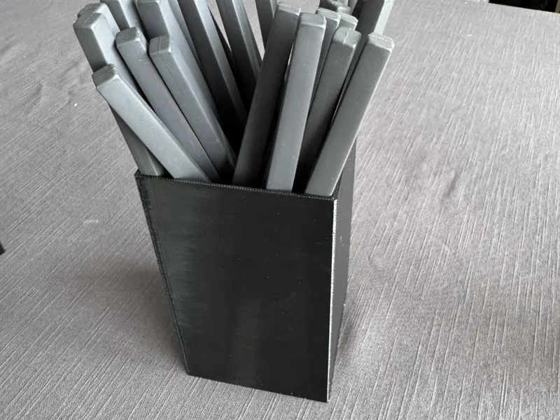 Cutlery box