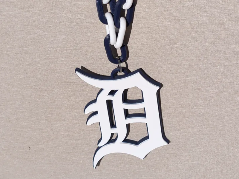 Detroit Old English D