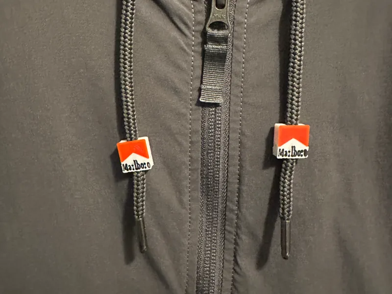 Drawstring Beads - Marlboro Logo